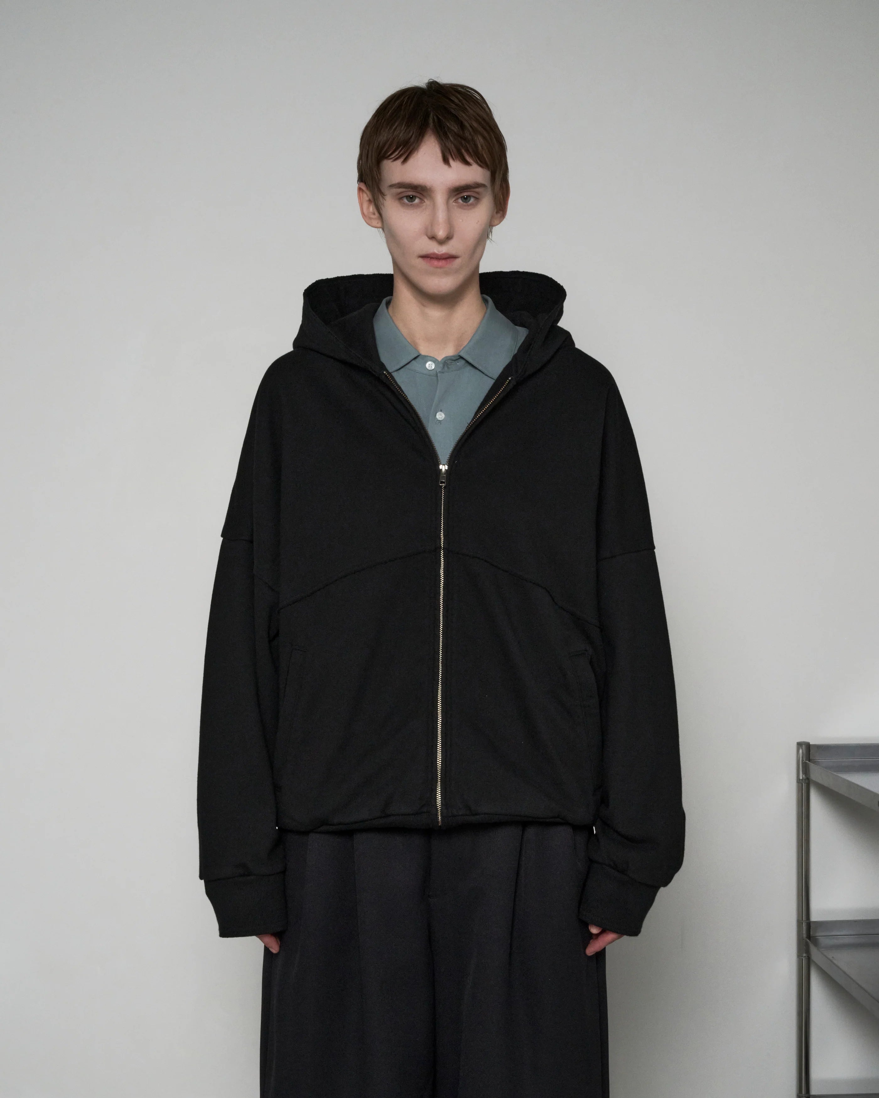 CUT OFF ZIP HOODIE – THE OTHER SIDE STORE
