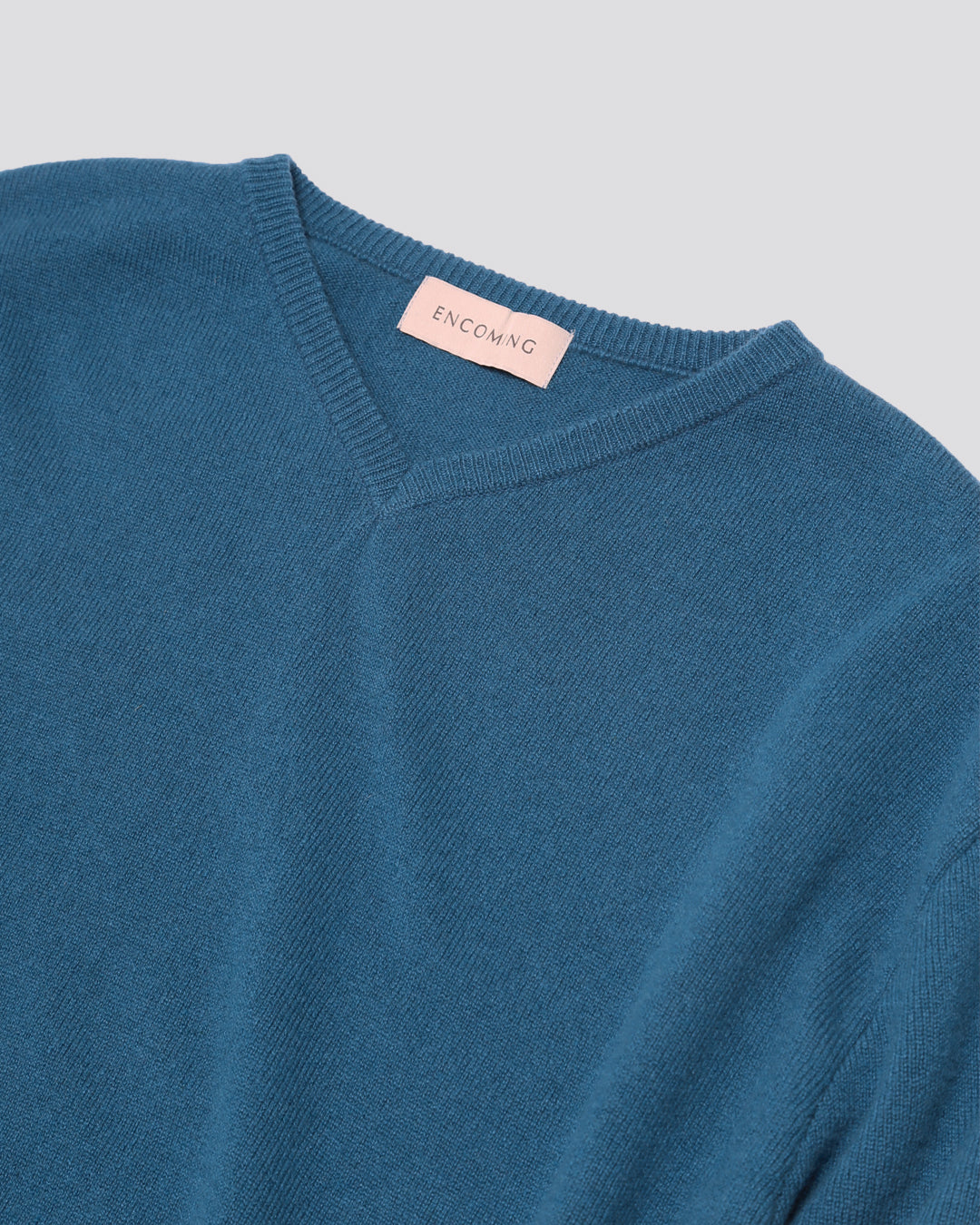 KNITTED V NECK JUMPER