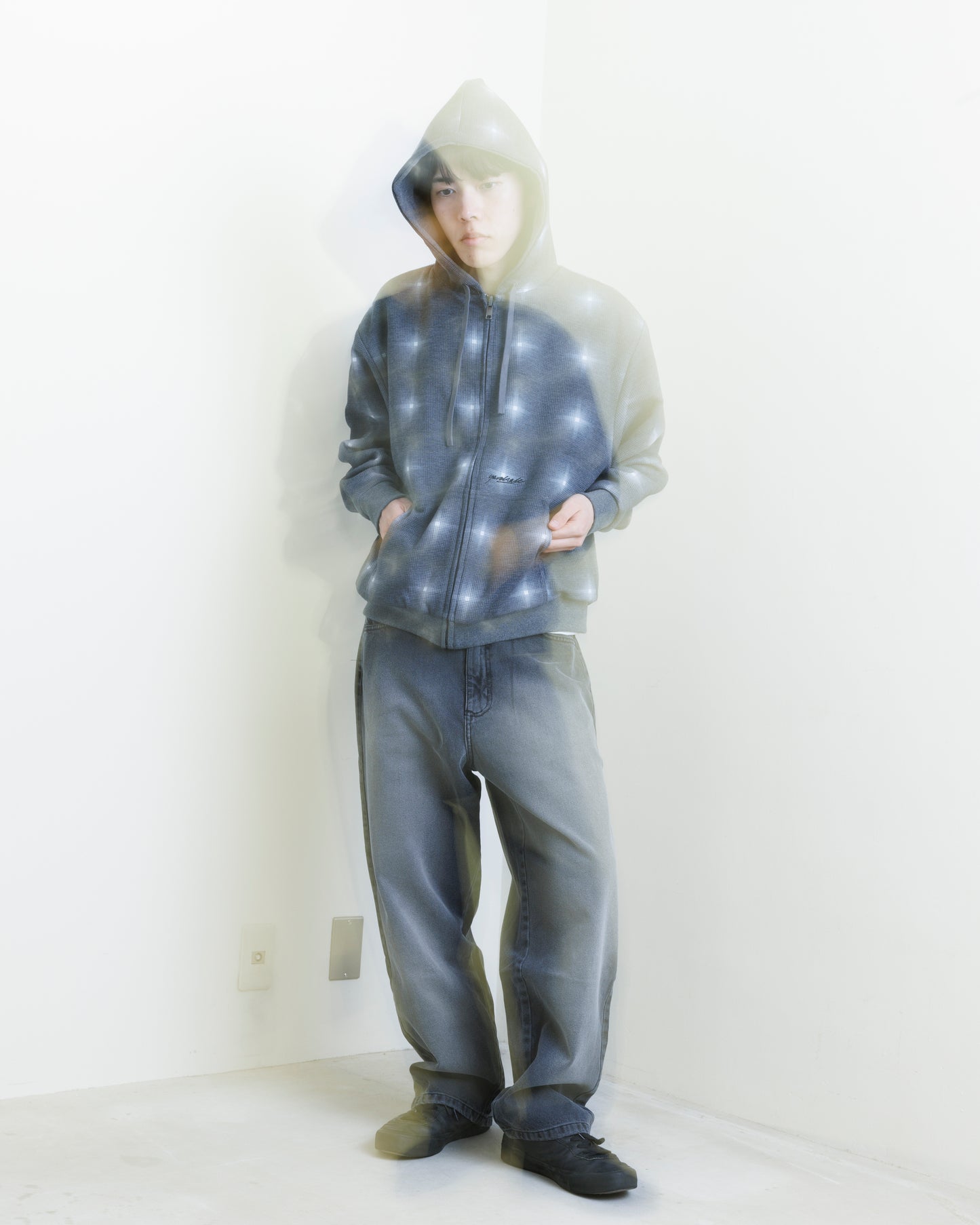 Reversible Thermal Hood (Black/Charcoal)