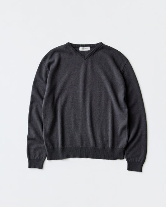 KNITTED V NECK JUMPER