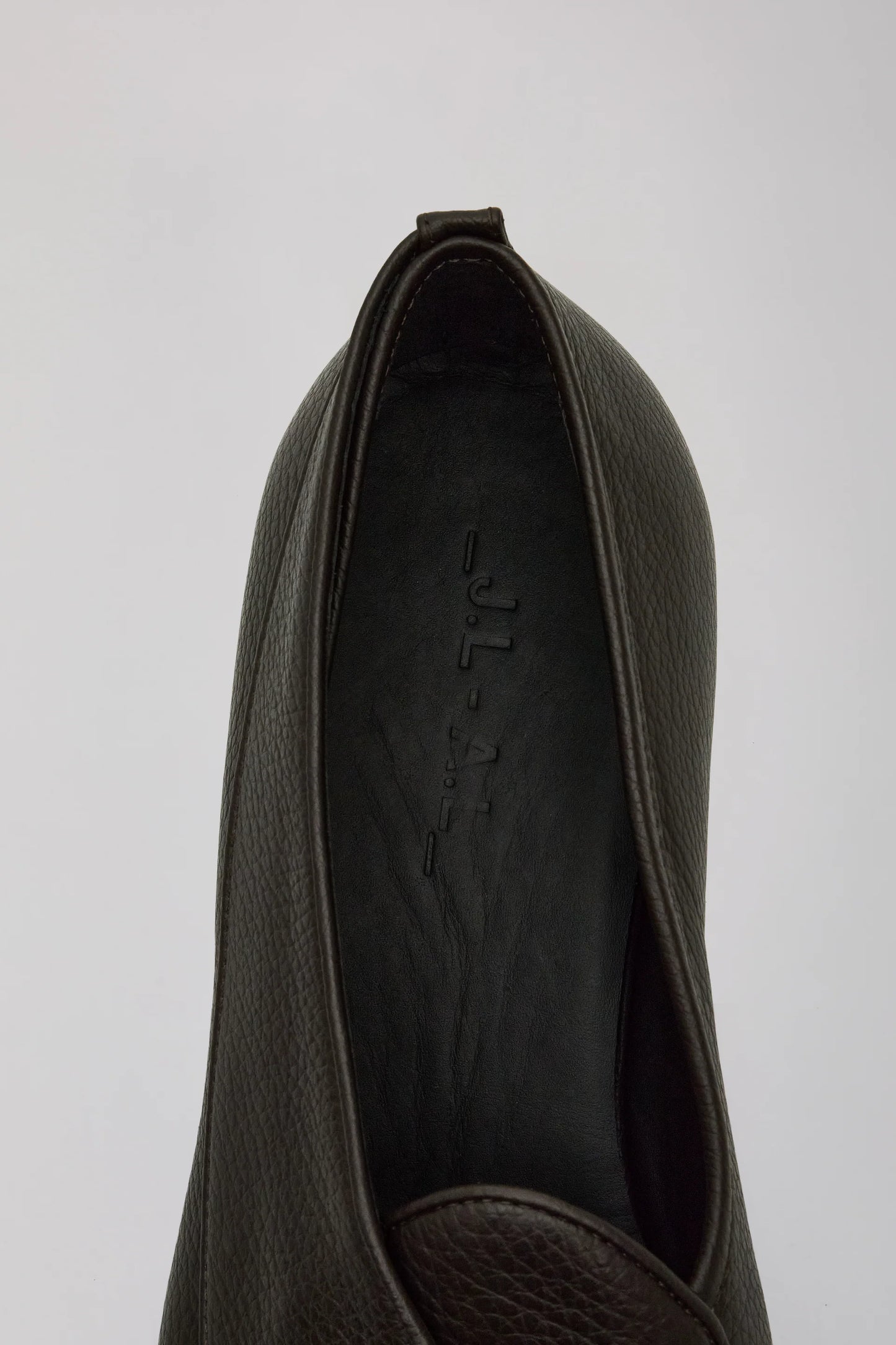 _J.L-A.L_ / Shin Loafer