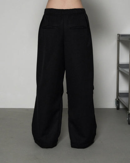 DRAPE TUCK PANTS