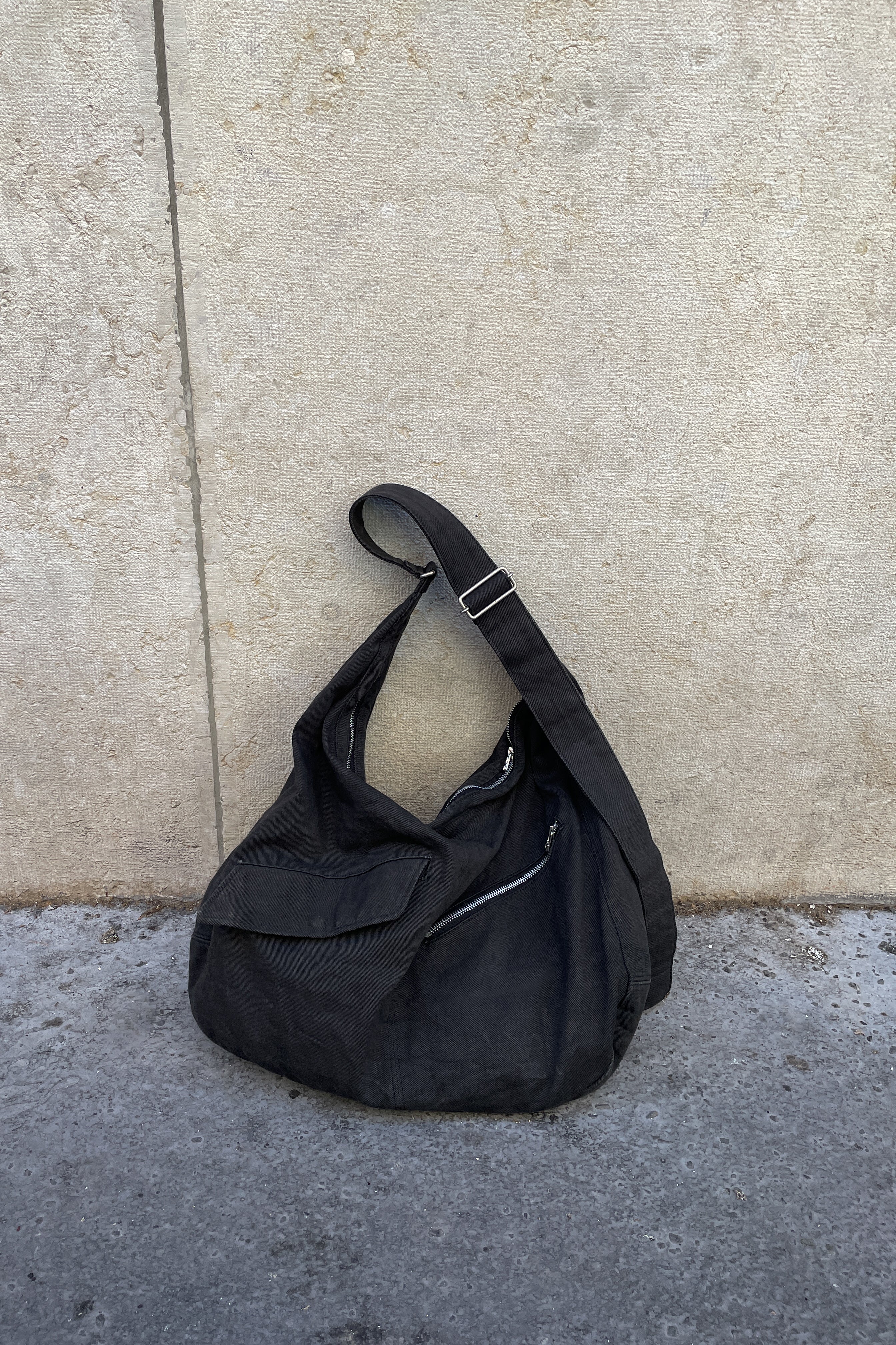 SULFUR EDITOR BAG – THE OTHER SIDE STORE