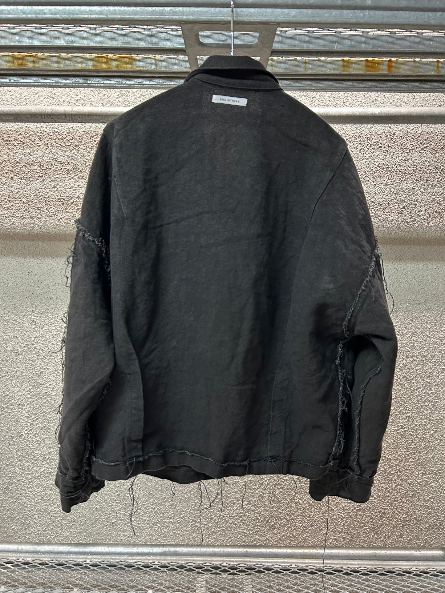 REVERSIBLE JACKET