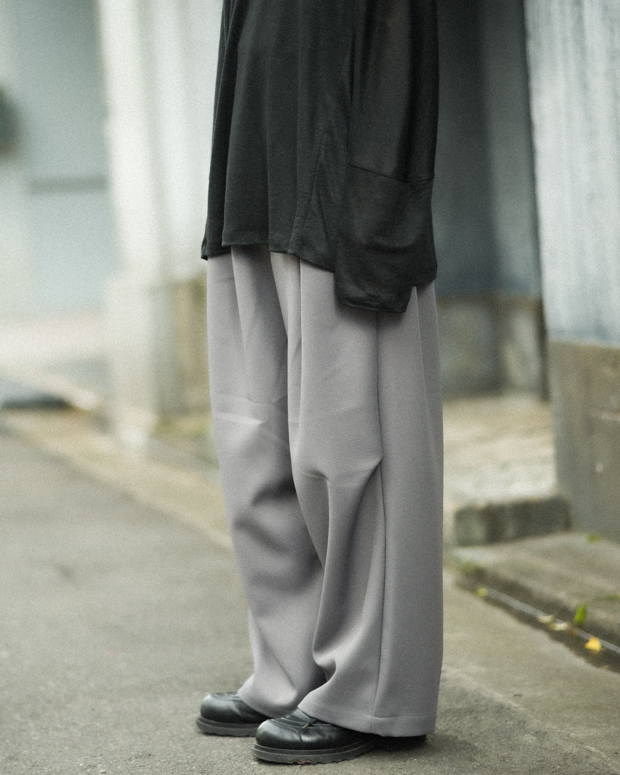 LONG TOPS – THE OTHER SIDE STORE