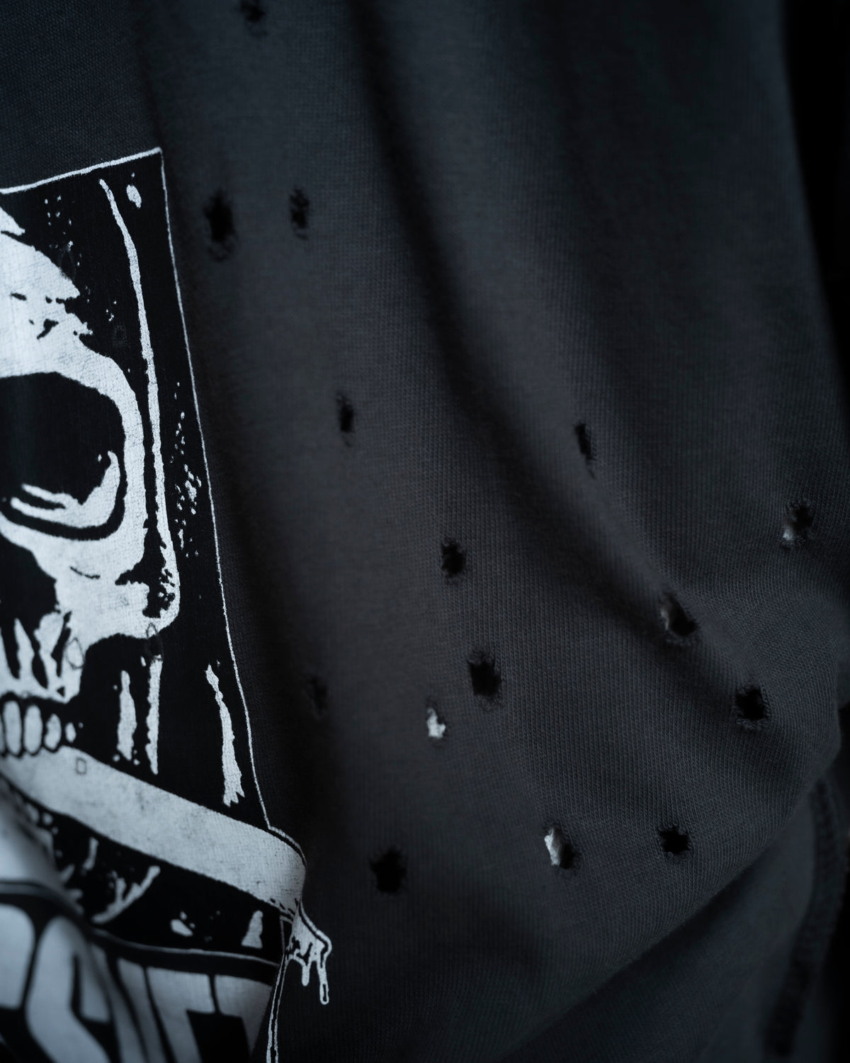 SLASHER TEE SHIRT