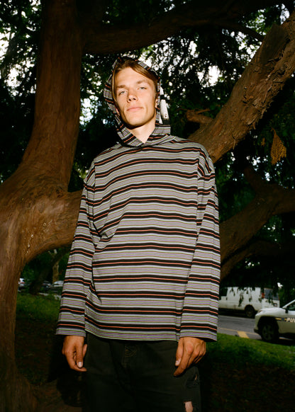MULTI BORDER HOODED L/S TEE