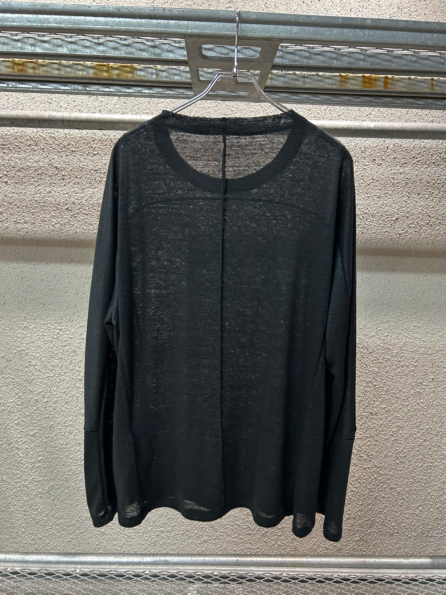 LONG TOPS