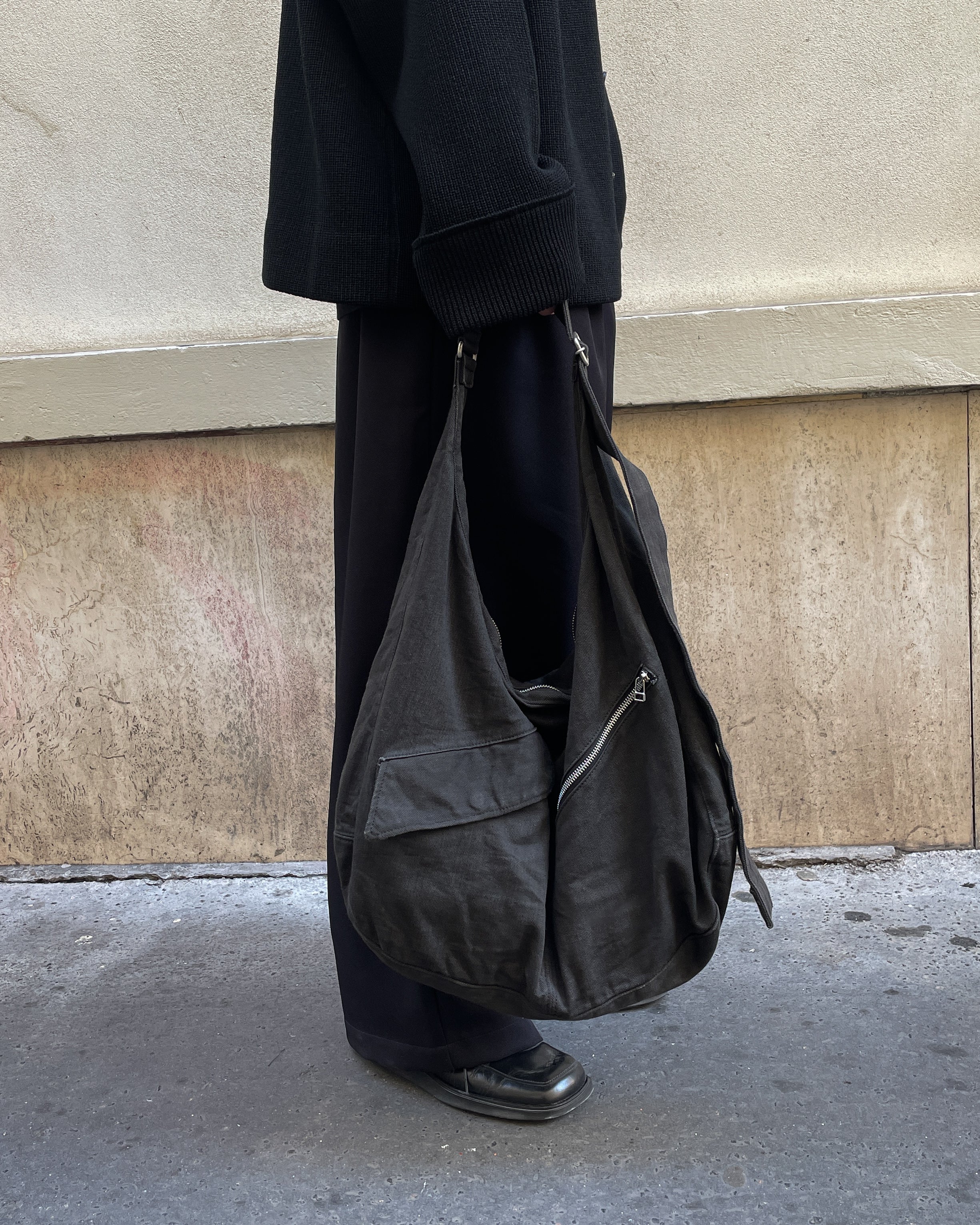 SULFUR EDITOR BAG – THE OTHER SIDE STORE