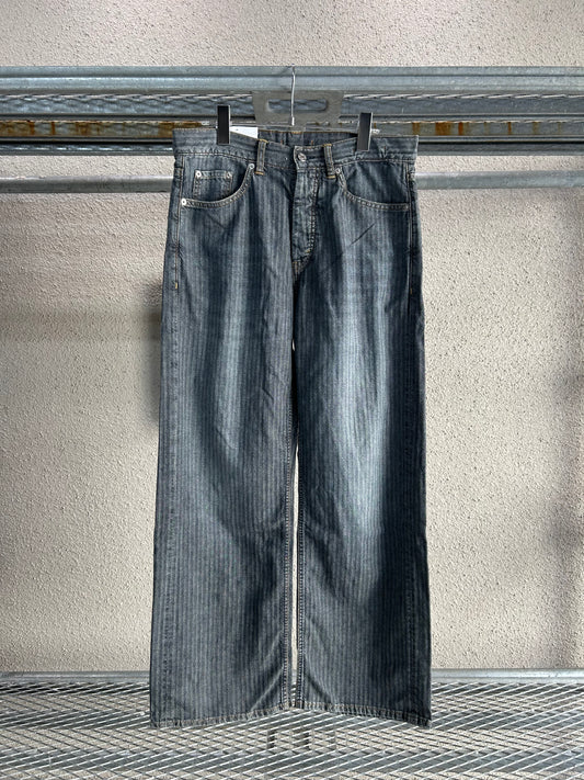 CRISS JEANS