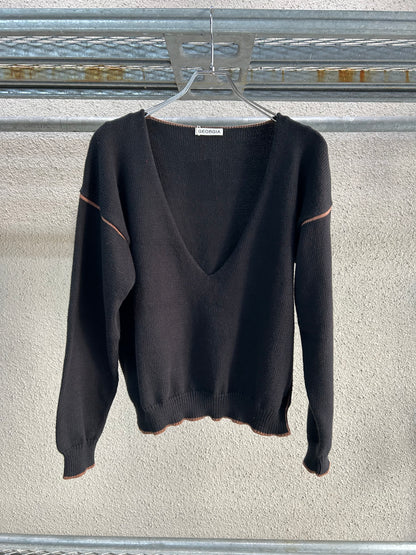 Lee V Neck Pullover