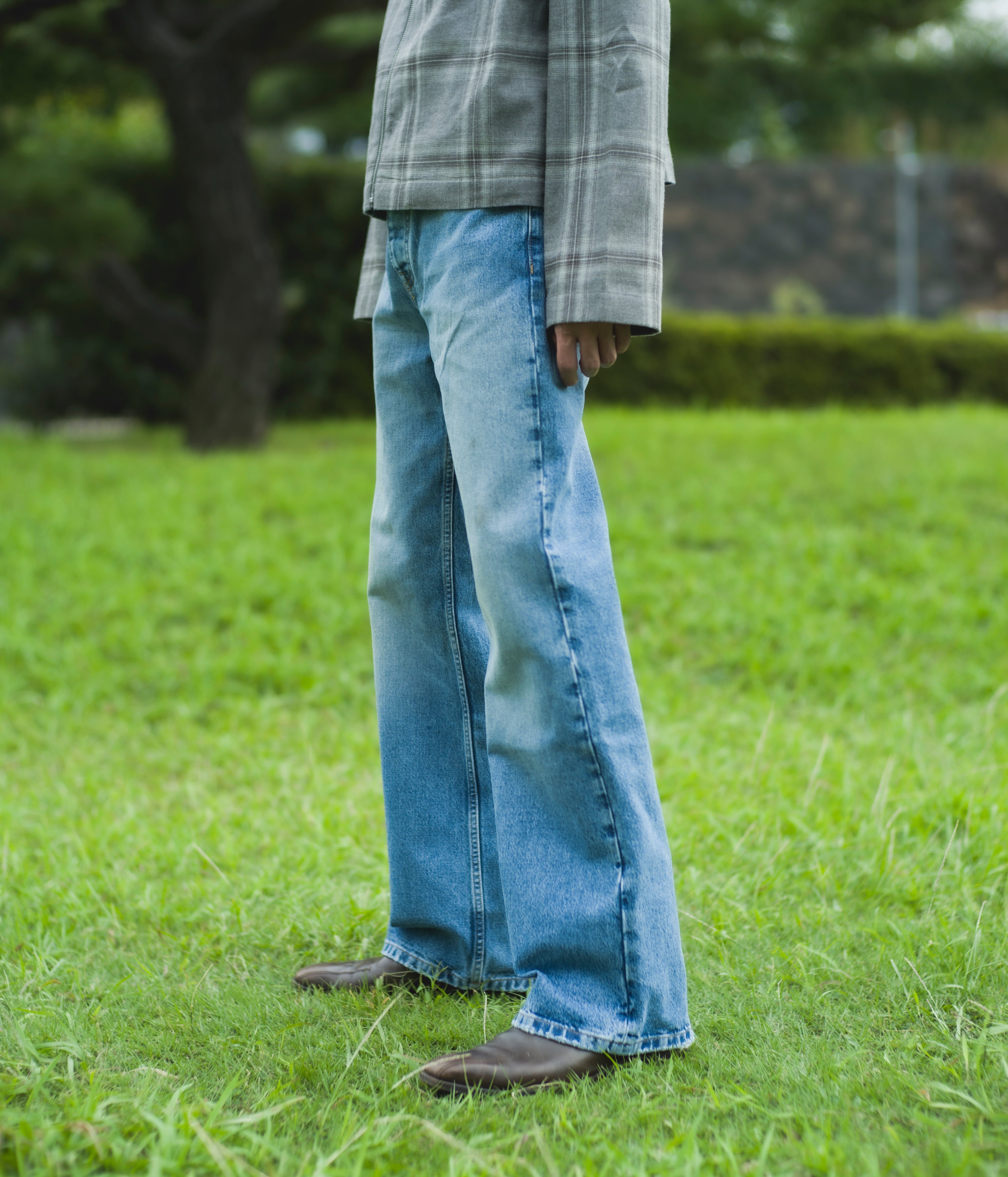 BOOTCUT – THE OTHER SIDE STORE BOOTCUT – THE OTHER SIDE STORE