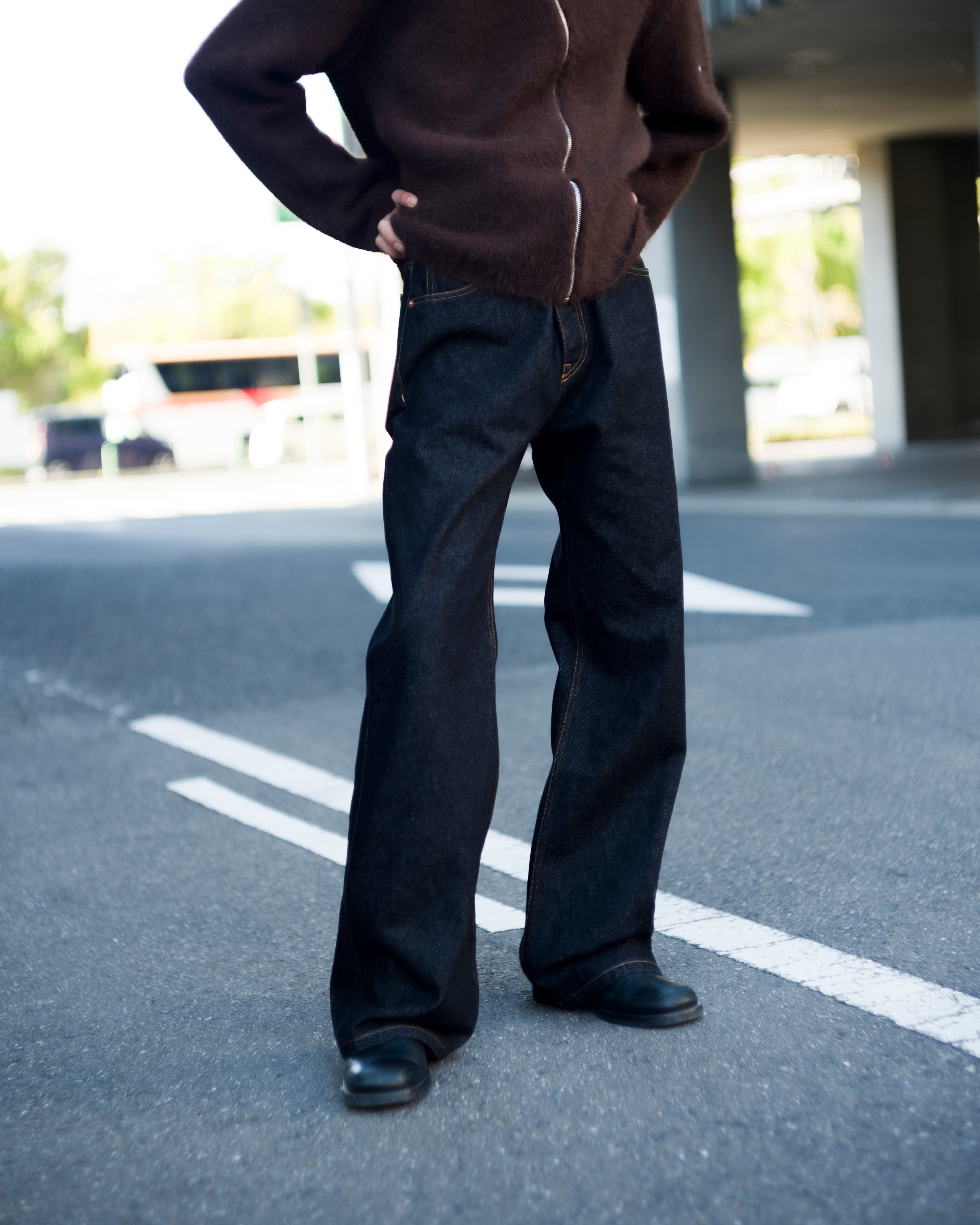 BOOTCUT – THE OTHER SIDE STORE