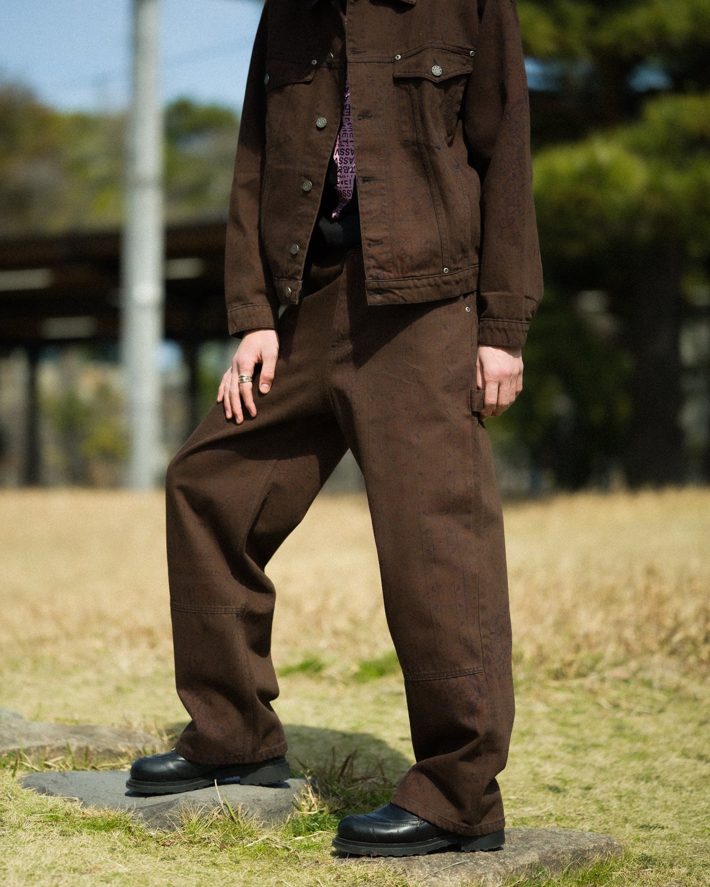 SUN DYED ALLOVER PRINTED DENIM CARPENTER PANTS