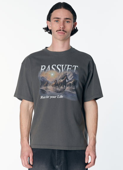 HORSES TEE