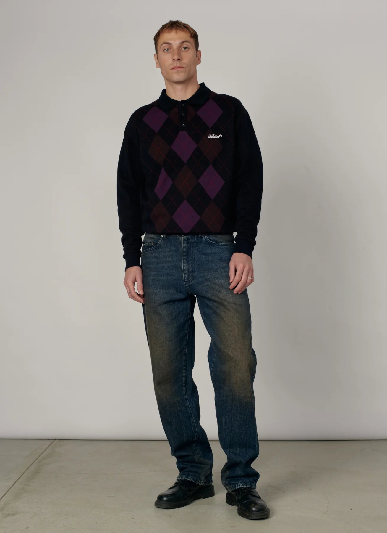 WASHED TAPERED DENIM PANTS