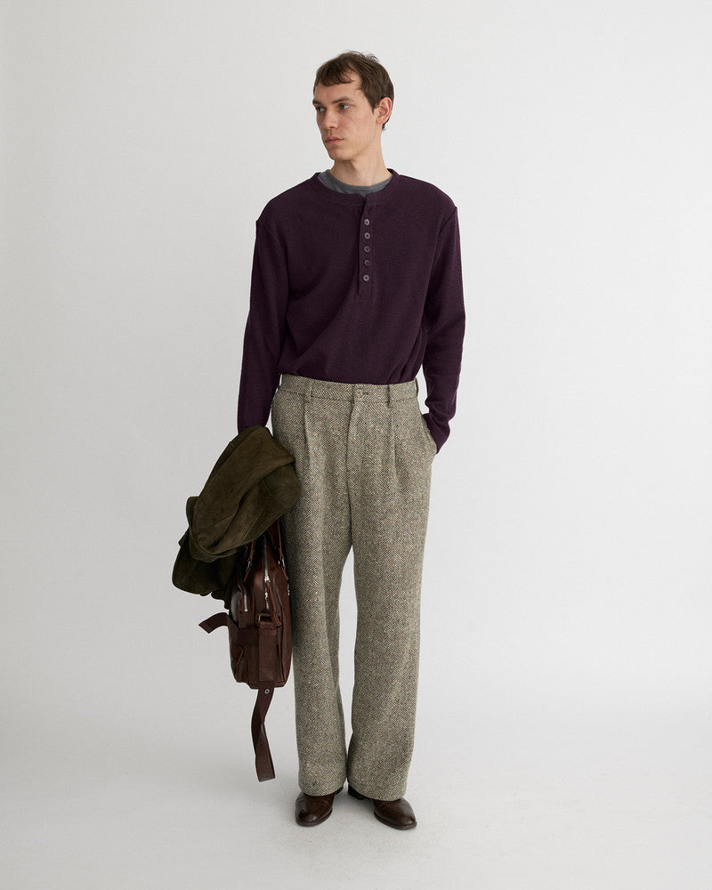 BUTTON HENLEY NECK